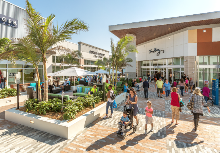 Tanger Outlets