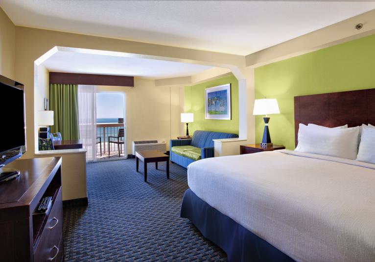 Holiday Inn Hotel & Suites