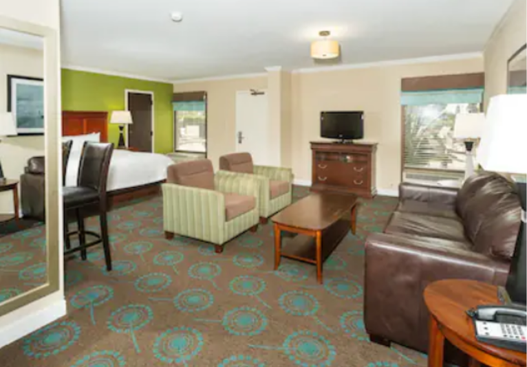 Hampton Inn Room