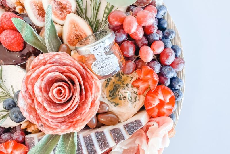 Holiday Charcuterie Workshop w/ That Graze Plate