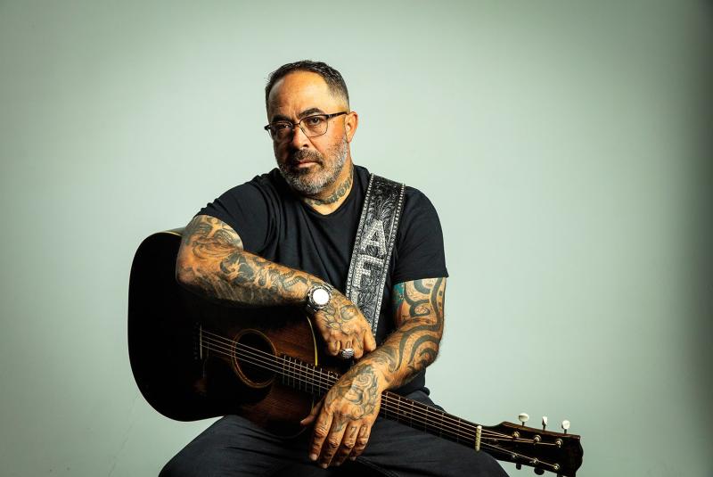 Aaron Lewis - Frayed At Both Ends Tour