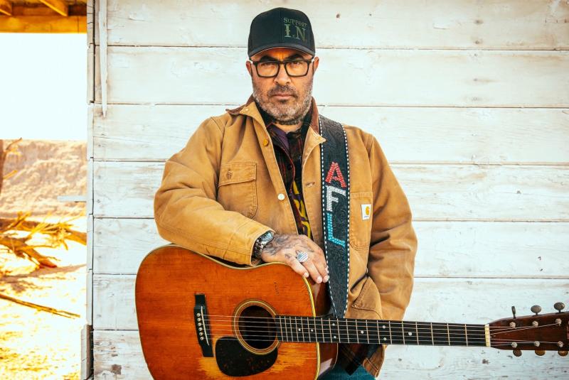 Aaron Lewis 2023 Acoustic Tour