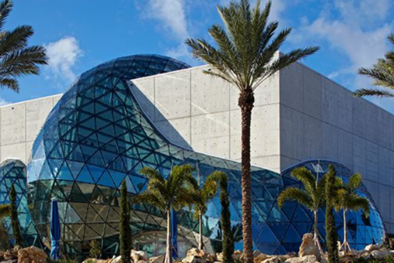 Mimosas & Masterpieces: Brunch at The Dali