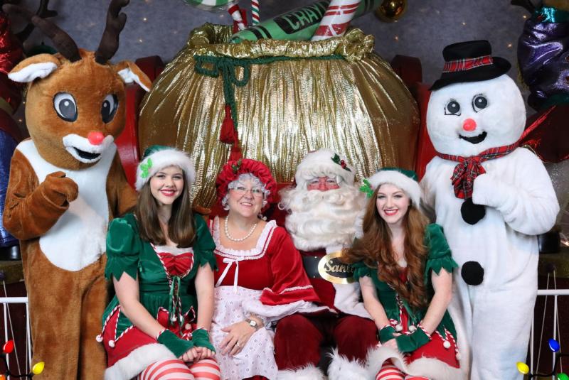 Christmas Lane