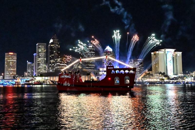 Fourth of July Fireworks Cruise