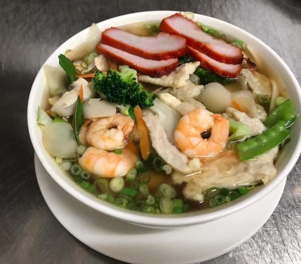 Chinese noodle soup with shrimp and pork
