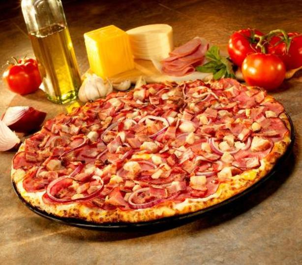 Canadian bacon pizza
