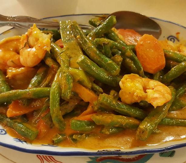 Veggie and shrimp bowl
