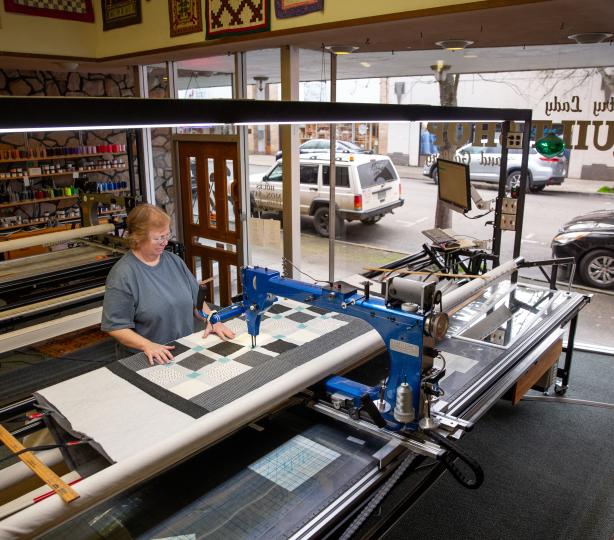 Country Lady Quilt Shop