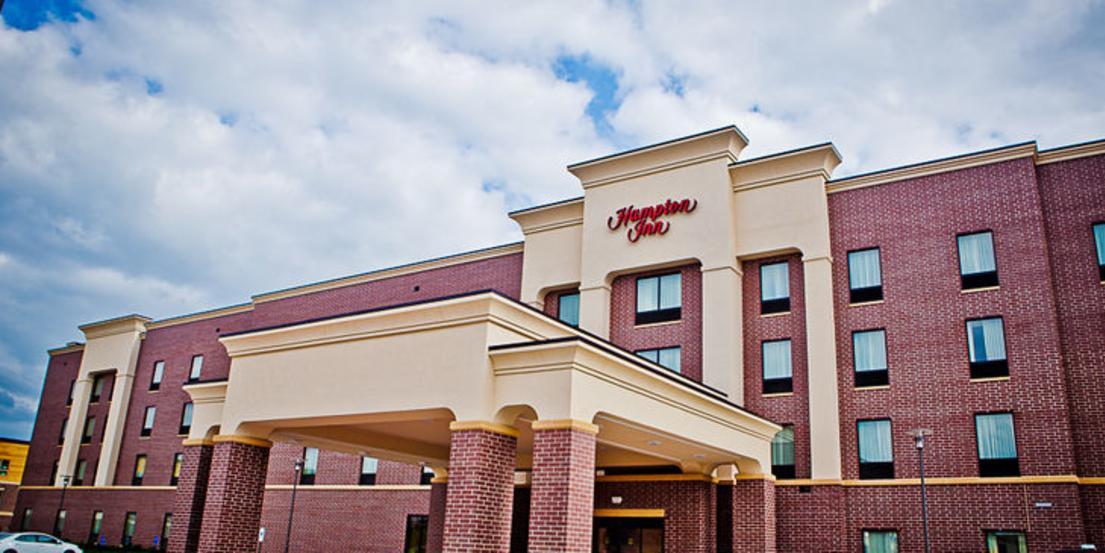 Hampton Inn Omaha Midtown Aksarben Village Omaha Ne 68124