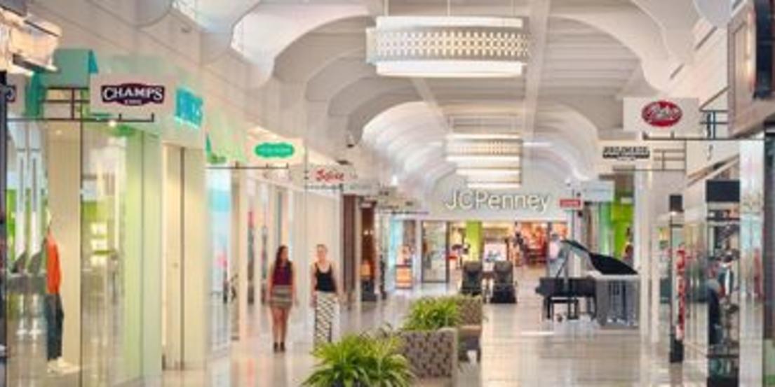 Westroads Mall Omaha Ne 68114