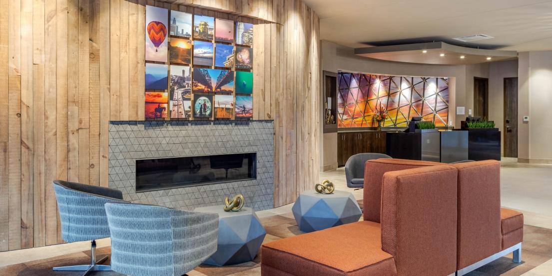 Cambria Hotel Omaha Downtown Omaha Ne 68102