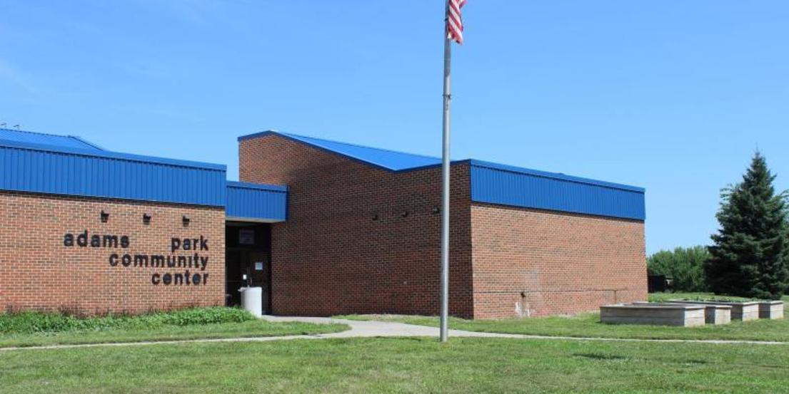 Adams Park Community Center Omaha Ne 68111