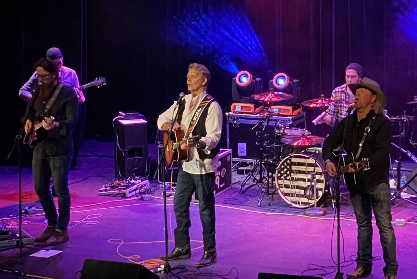 John Schneider in Concert