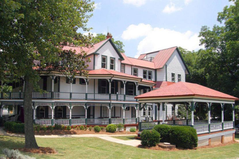 Hiddenite Arts and Heritage Center
