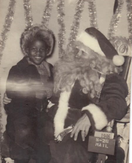 Santa - Shirley Lee