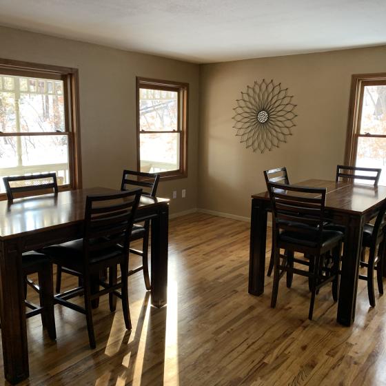 Blue Spruce Large Breakfast Room