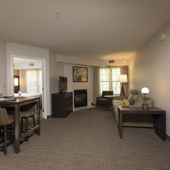 2 bedroom suite