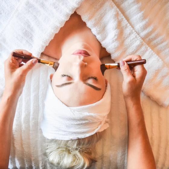 dr_hauschka_facials_natural_organic