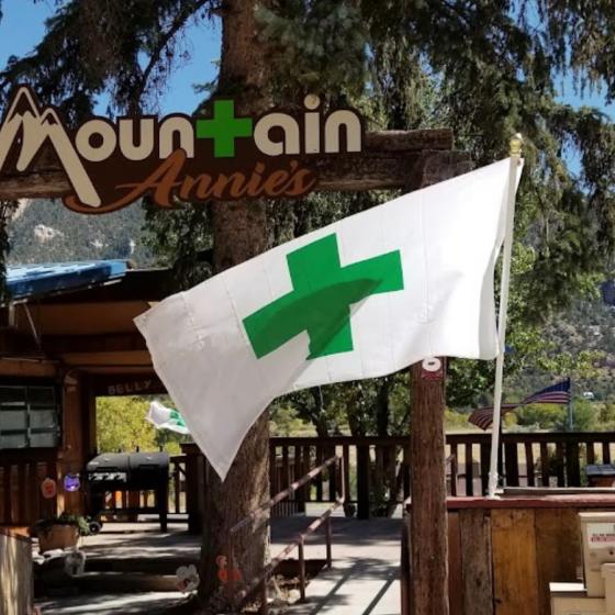 Mountain Annies Logo