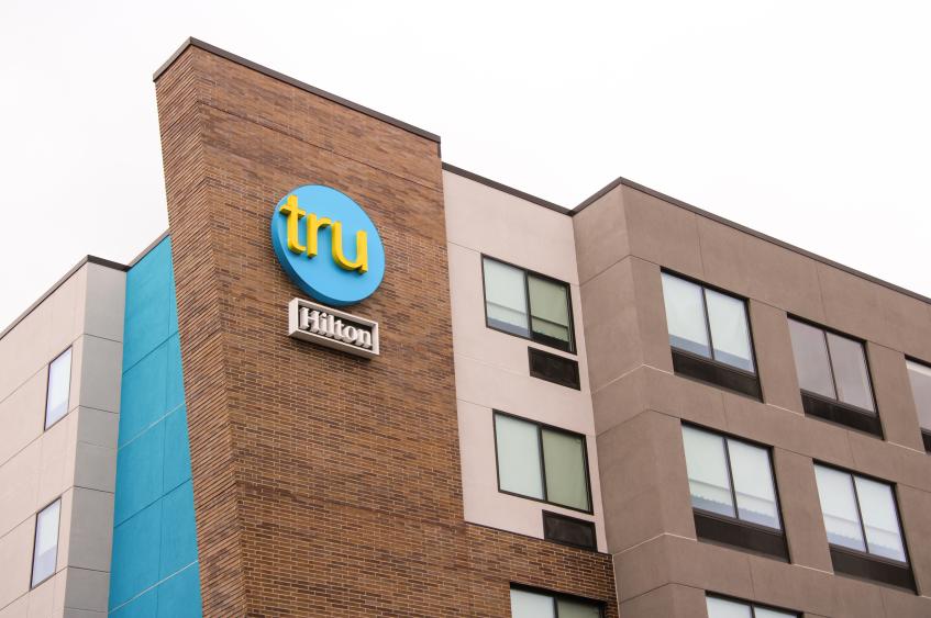 Tru by Hilton Saint Charles, MO 63303