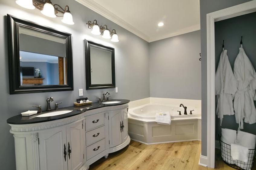 Guest Suite #1