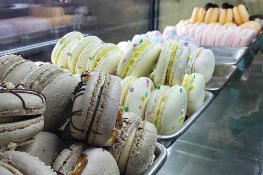 Sweetie Pie's Bakery on Main Saint Charles, MO 63301