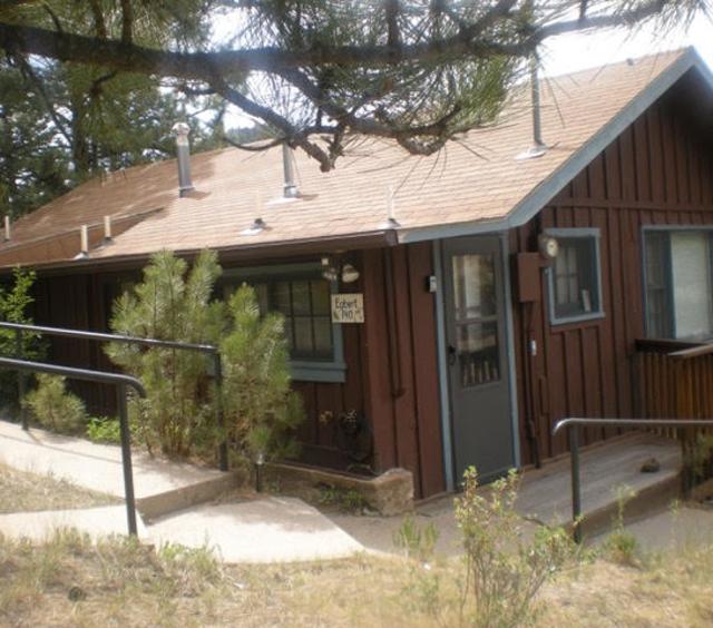 L R Taylor Cabins