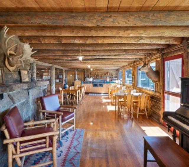Lodge seating