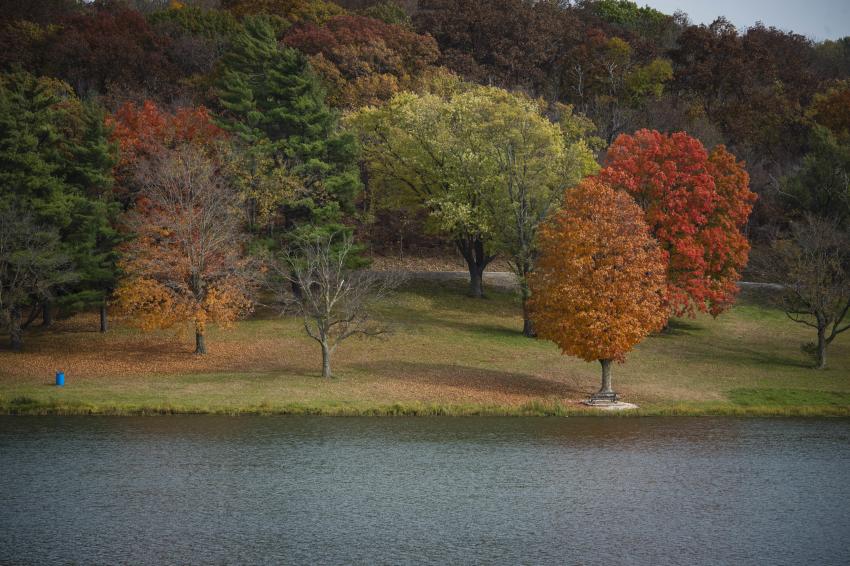 Wyandotte County Lake