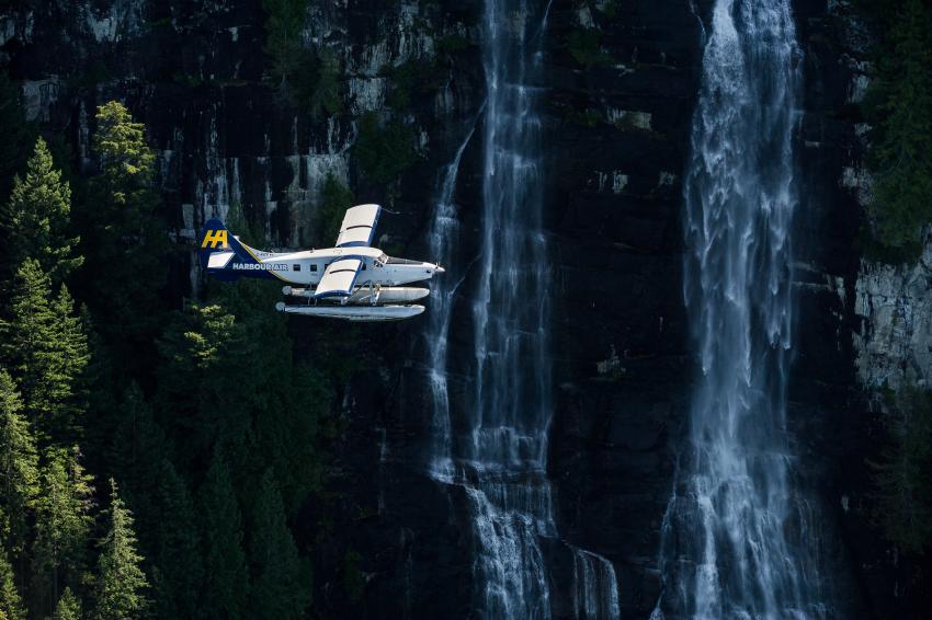 float plane harbour air