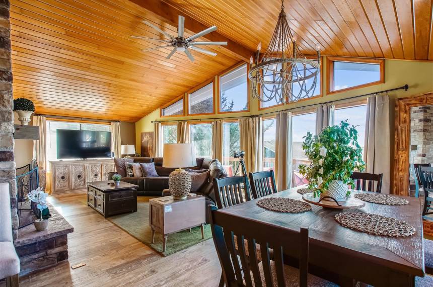 Lillee's Beach Retreat