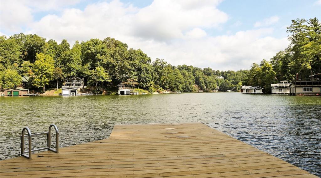 Bluegill Lakehouse by Carolina Properties