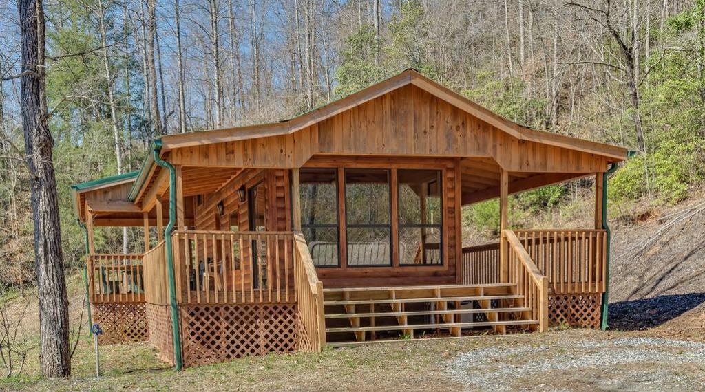 Piney Knob Cabin