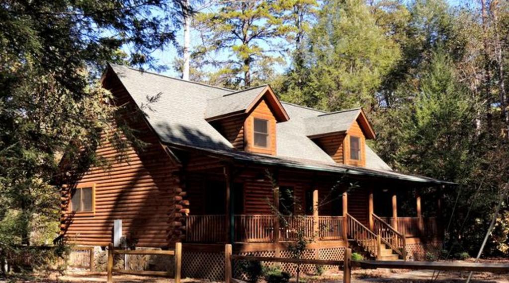 Riverside Cabin Retreat