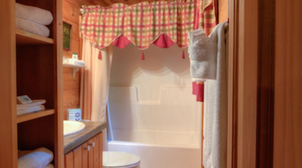 Arbor Cabins At Lake Lure
