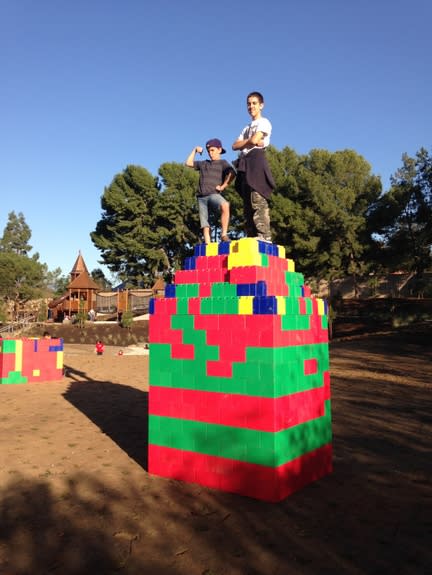 Children atop a tower at Irvine Adventure Playground