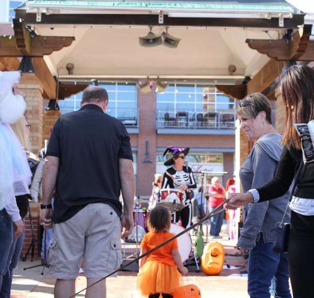 Downtown Overland Park's Trick or Treat