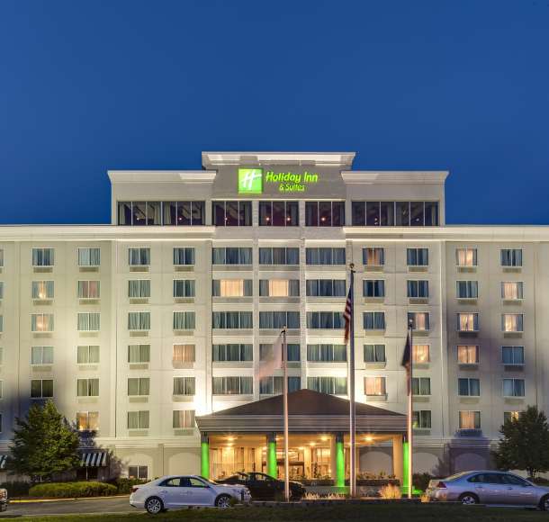 Holiday Inn Hotel and Suites Overland Park West