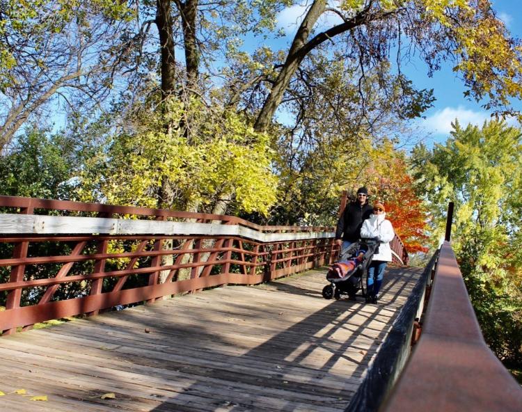 Green Isle Park is the perfect place to see fall colors
