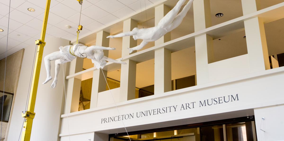 Statue of trapeze artists at the Princeton University Art Museum 