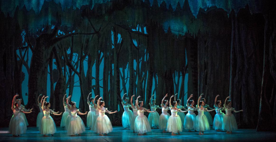 Ballerinas dancing together