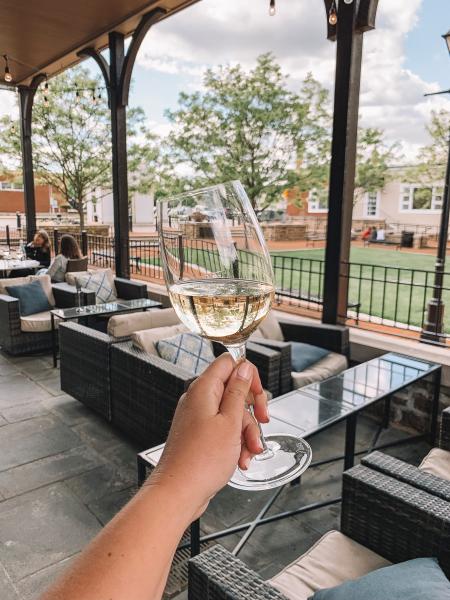 Mezzo Wine Glass