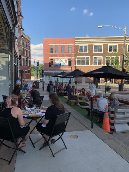 ripple wine bar sidewalk seating