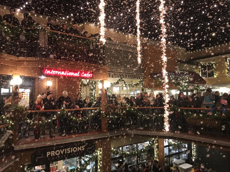 Snow at the 5th Street Public Market Snow at the 5th Street Public Market