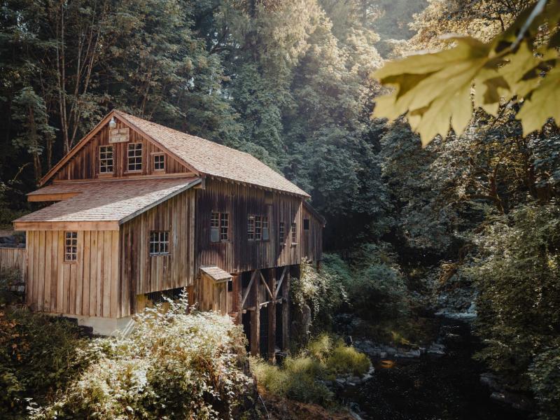 Cedar Creek Grist Mill