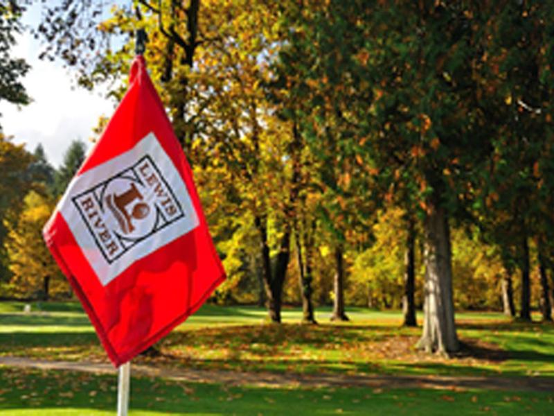 Lewis River Golf Course