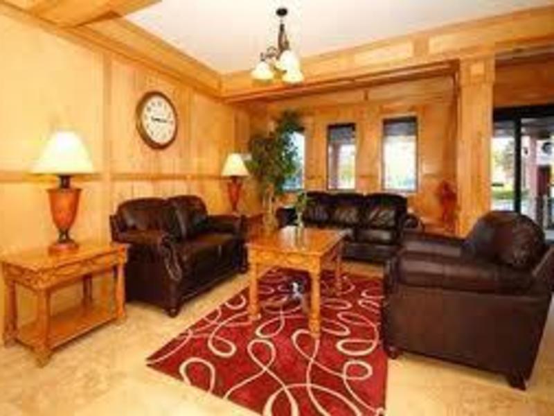 Comfort Inn Suites Downtown