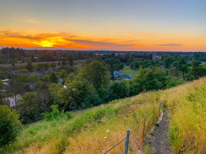 Sunset from Skinner Butte columns by Melanie Griffin Sunset from Skinner Butte columns by Melanie Griffin