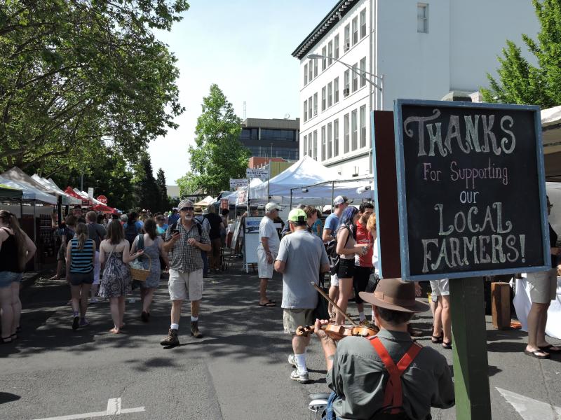 Farmers Market by Laura Keir Farmers Market by Laura Keir